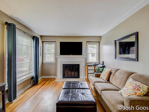 4th image of 1137 Ellsmere St NE