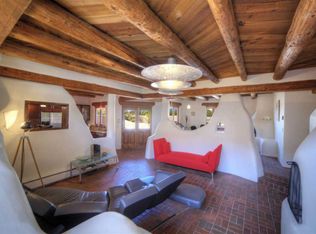 41 Calle Cantando, Santa Fe, NM 87508