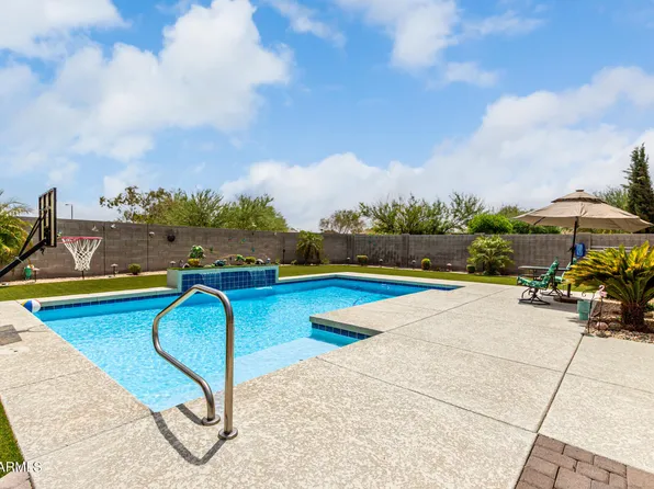 33259 N BOWLES Drive, San Tan Valley, AZ 85144