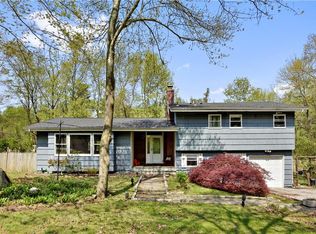2293 Haymaker Dr, Yorktown Heights, NY 10598