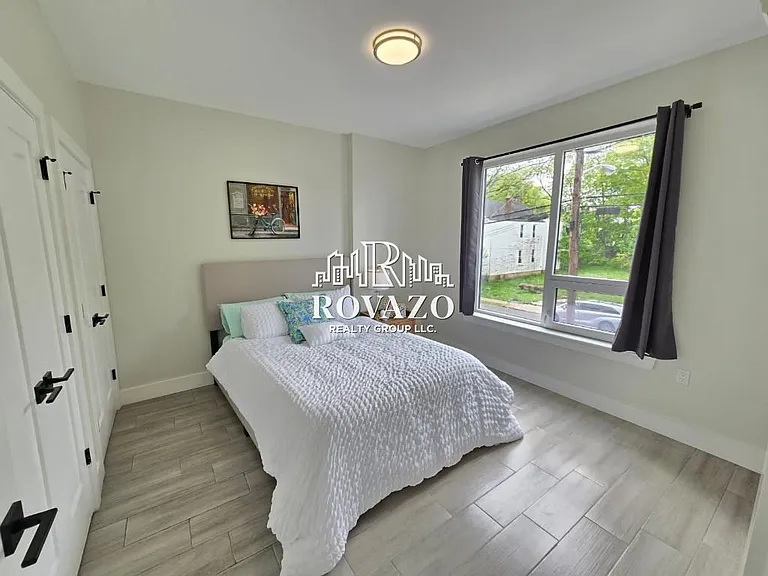 130-131 Ellis Ave #305 — Photo 6
