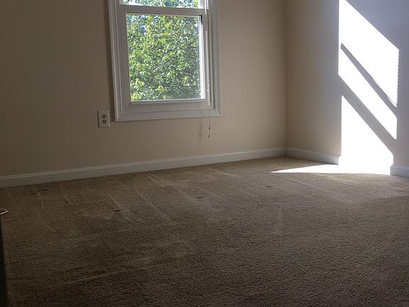 5th image of 1507 Templeton Pl