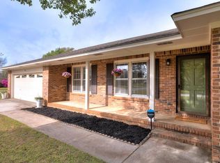 898 Ridgehill Dr, Sumter, SC 29154