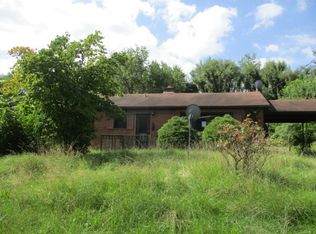 724 Mathews Ct, Pulaski, VA 24301