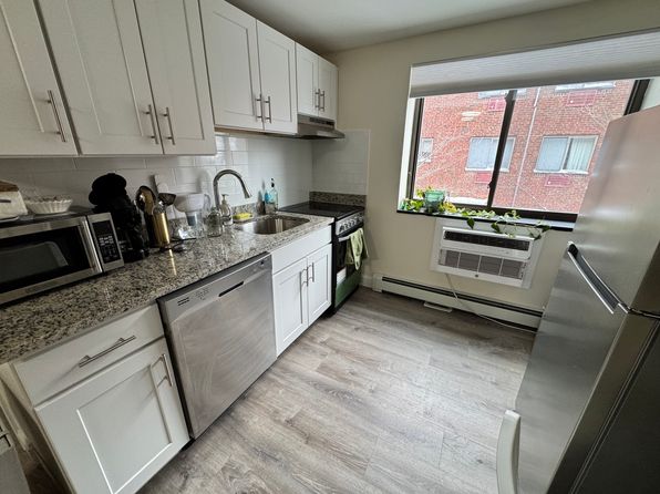 (undisclosed Address)