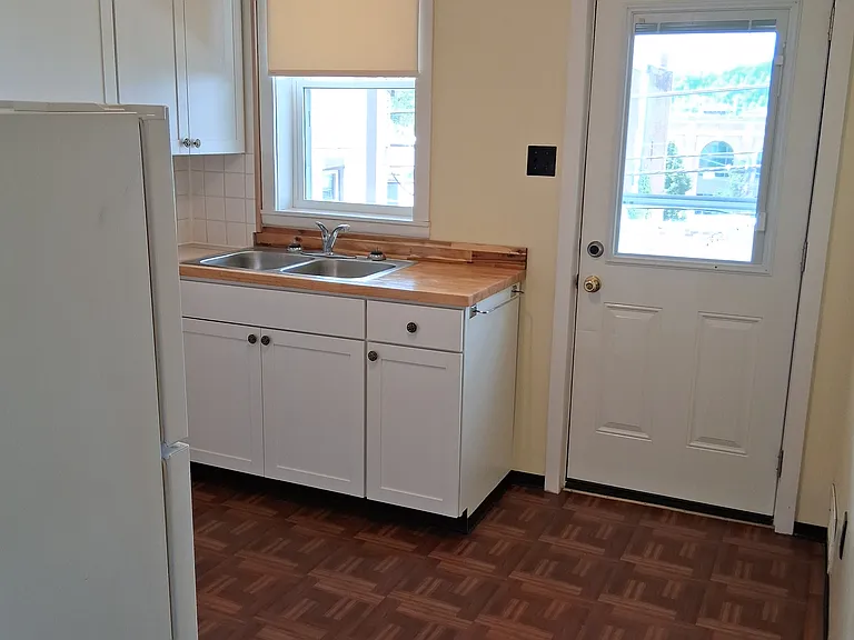 646 Beaver Ave — Photo 10