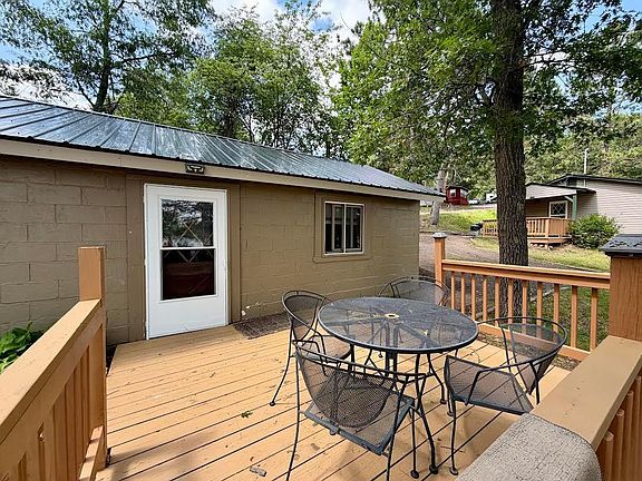 2nd image of 6833 View Point Lodge Rd Cabin 13-2