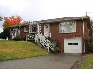 5300 Clearview Ave, Aliquippa, PA 15001