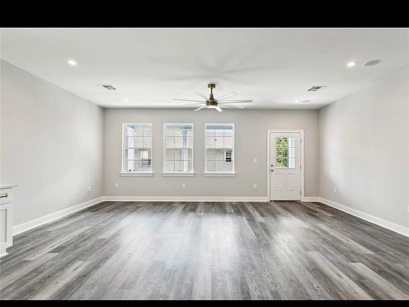 2nd image of 3116 Gravier St #1