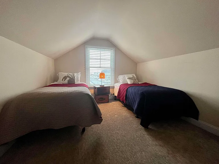107 N Douglas Ave — Photo 32