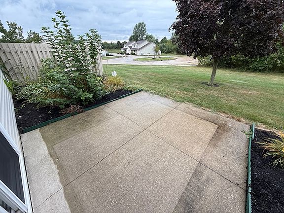 3rd image of 783 Doty Dr