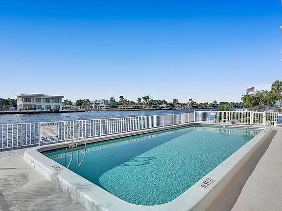 2nd image of 303 N Riverside Drive #906