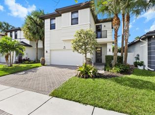 4931 Whispering Way, Fort Lauderdale, FL 33312