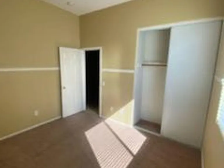33076 Tivoli St — Photo 11