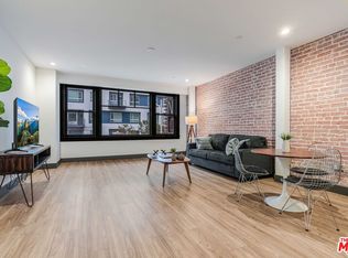 932 S Hill St APT 406, Los Angeles, CA 90015