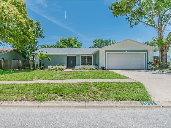5th image of 1011 Wexford Leas Blvd