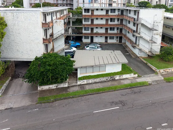 1420 Wilder Ave, Honolulu, HI 96822