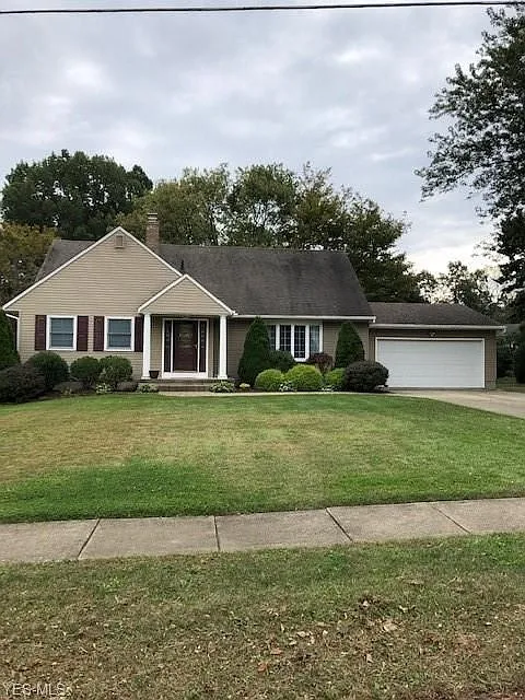 336 Kent Dr photo 1