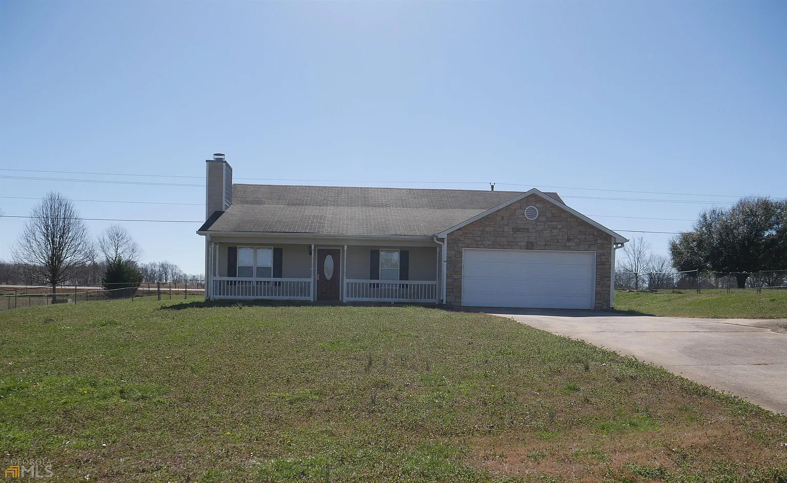 921 Justin Dr photo 1