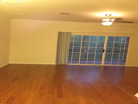 4th image of 4867 NW 46th Pl #3703