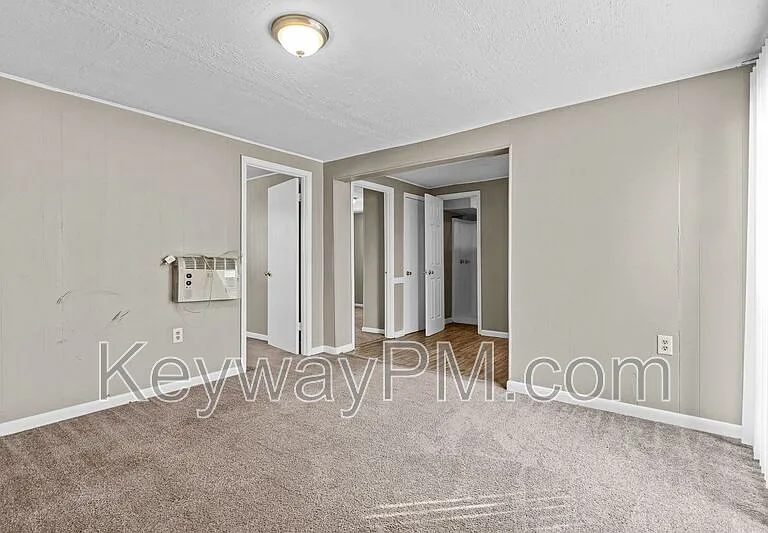 116 Argyle Ave #B — Photo 5
