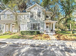 2238 Golden Oak Ln, Valrico, FL 33594