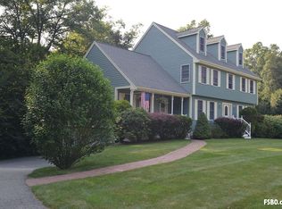 10 Ashwood Dr, North Reading, MA 01864