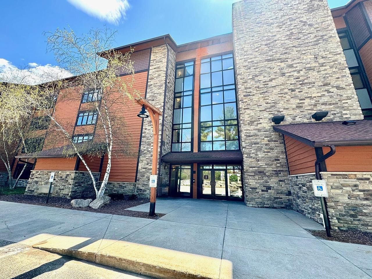 2504 River Road #7218