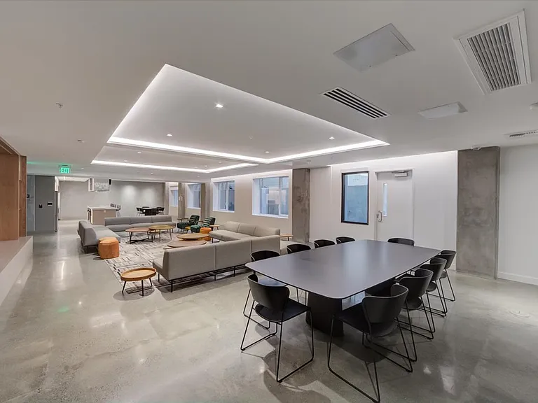 TL Residences — Photo 41