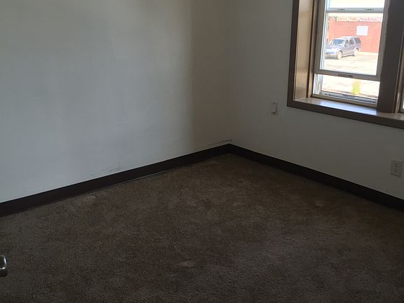 5th image of 176 Mead St APT 2