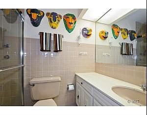 5th image of 6833 N Kedzie Ave APT 908