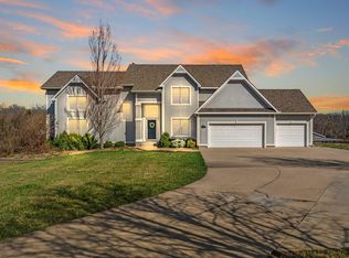 5100 SW 53rd St, Topeka, KS 66610