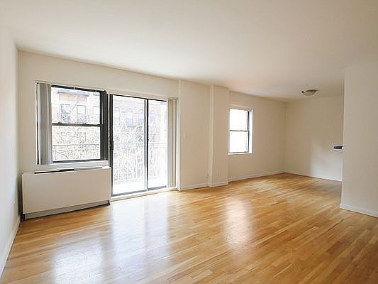 1st image of 225 E 85th St APT 501