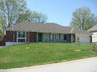 4304 S Cambridge St, Independence, MO 64055
