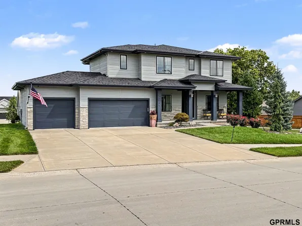 17006 Potter St, Bennington, NE 68007