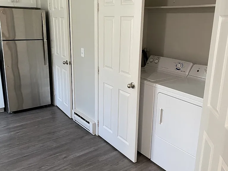 Yarmouth Pointe Apartment Homes — Photo 85