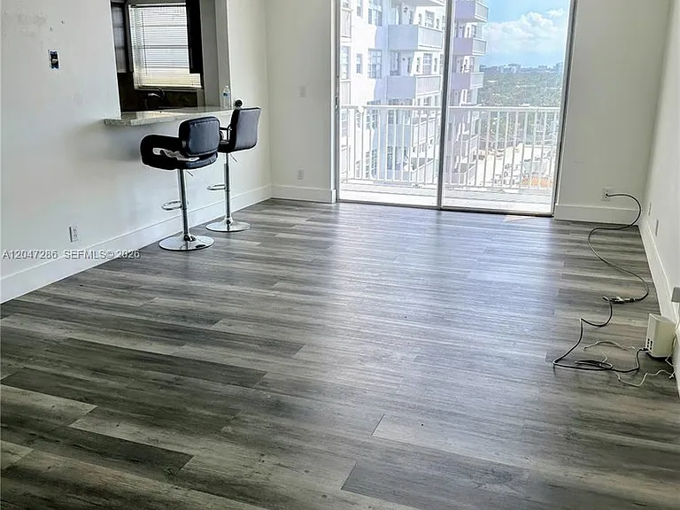 137 Golden Isles Dr #1212 — Photo 5