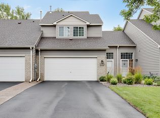 2482 Lockwood Dr, Mendota Heights, MN 55120