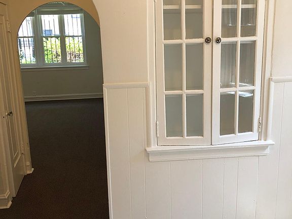 4th image of 7010 N Ashland Blvd APT B1