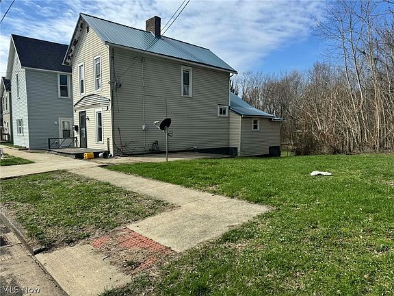 2nd image of 3 S 2nd St