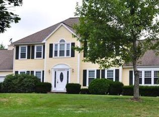 11 York Rd, Mansfield, MA 02048