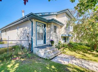 13028 34th St NW, Edmonton, AB T5A5G7