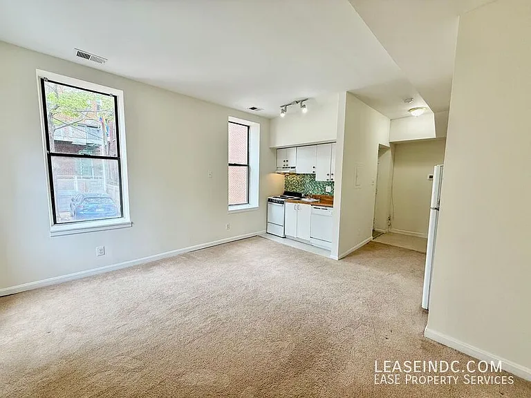 1532 15th St NW #5 — Photo 5