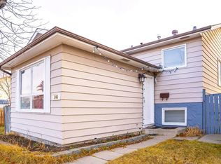 144 W Whitmire Rd NE, Calgary, AB T1Y5Z3