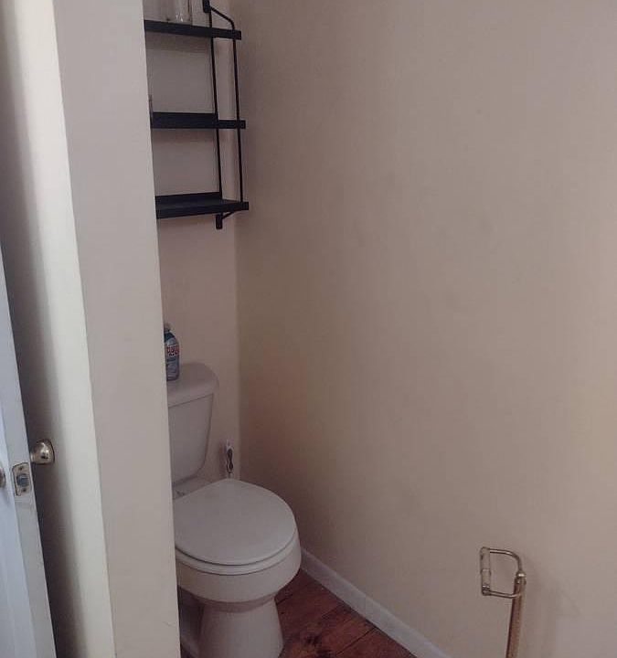1st image of 202 William St