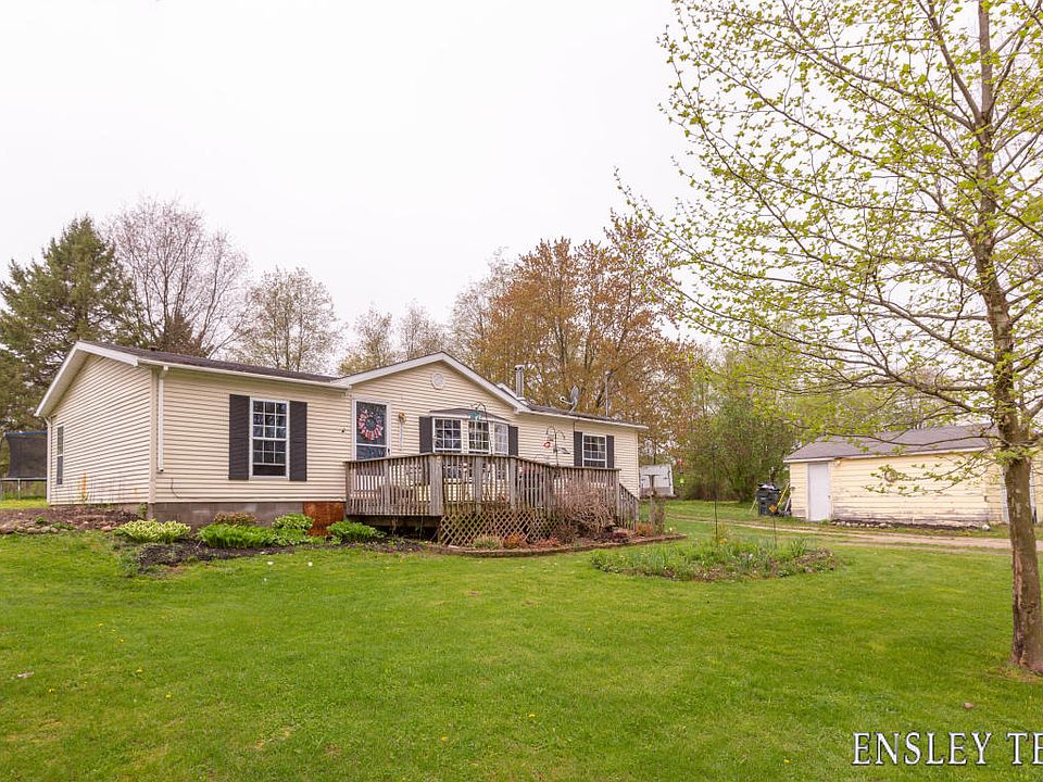 1st image of 10256 Poplar Dr NE