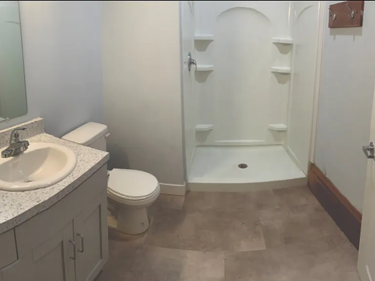 304 E Bridge St #2E — Photo 6