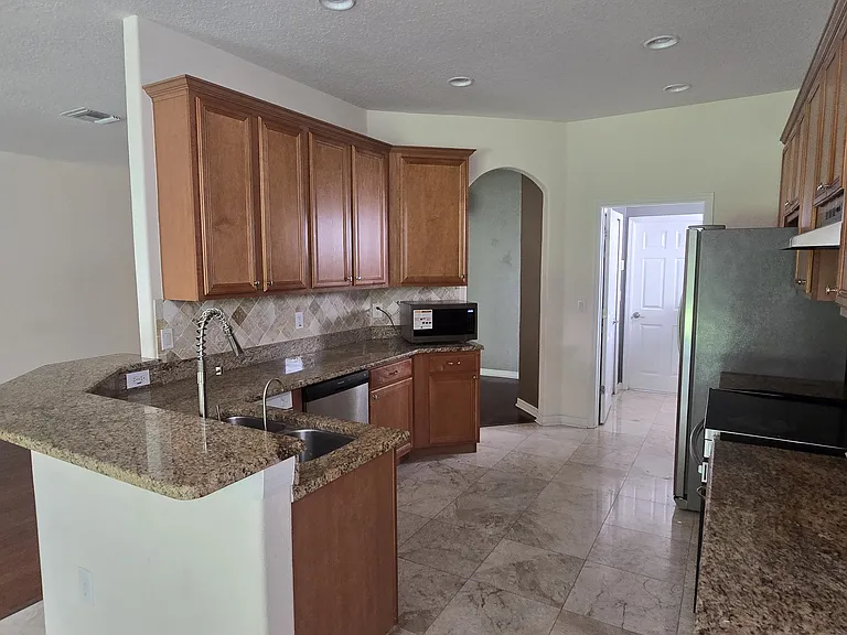 18003 Maui Isle Dr — Photo 7