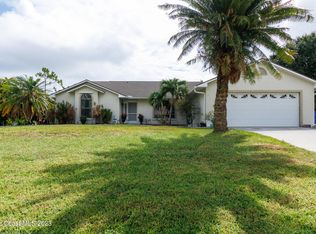 1542 Esterbrook Ln, Sebastian, FL 32958