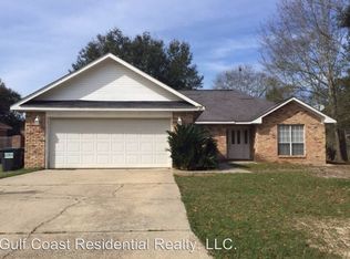 8404 Clamshell Ave, Ocean Springs, MS 39564